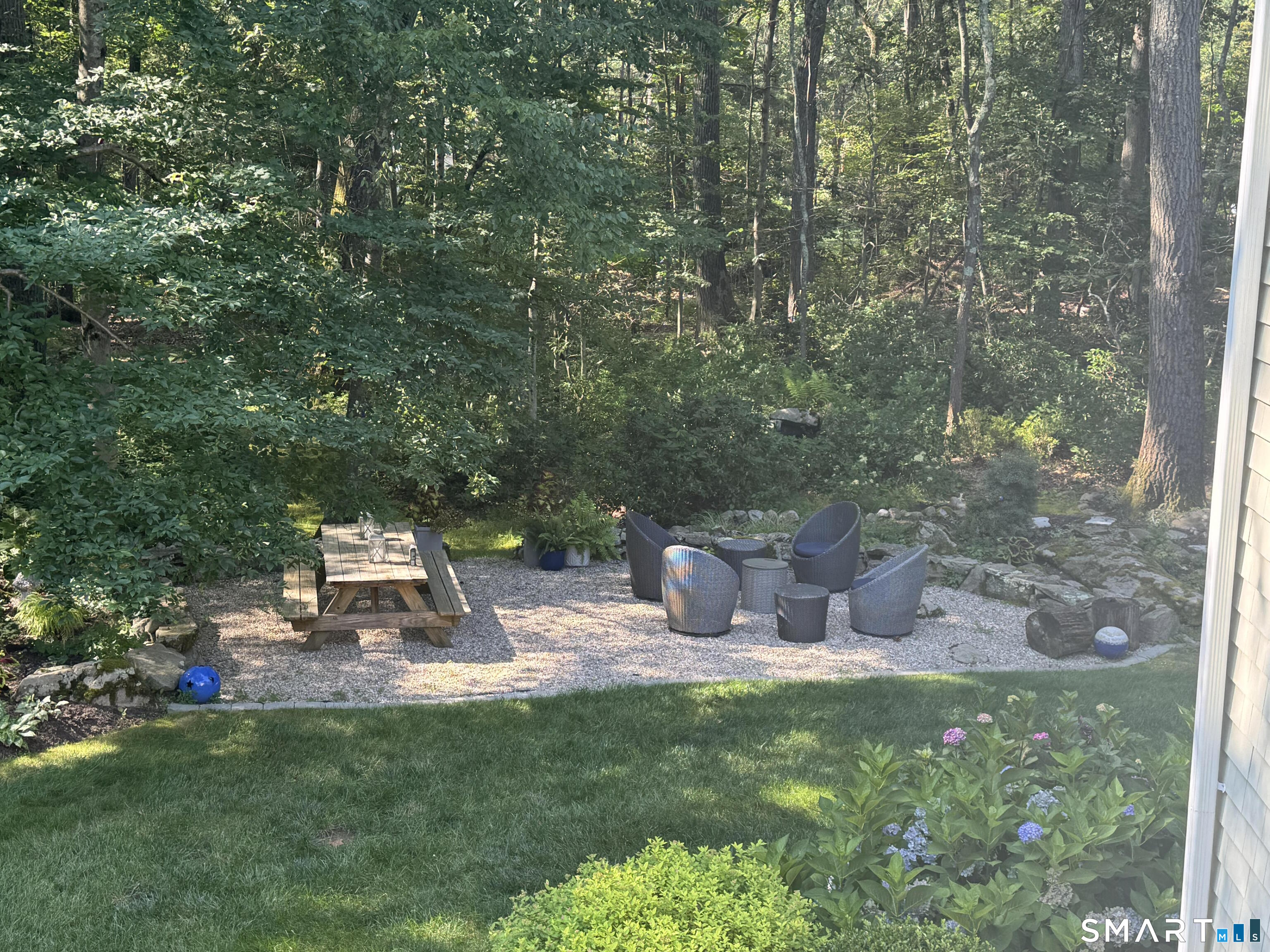 45 Ledgewood Drive