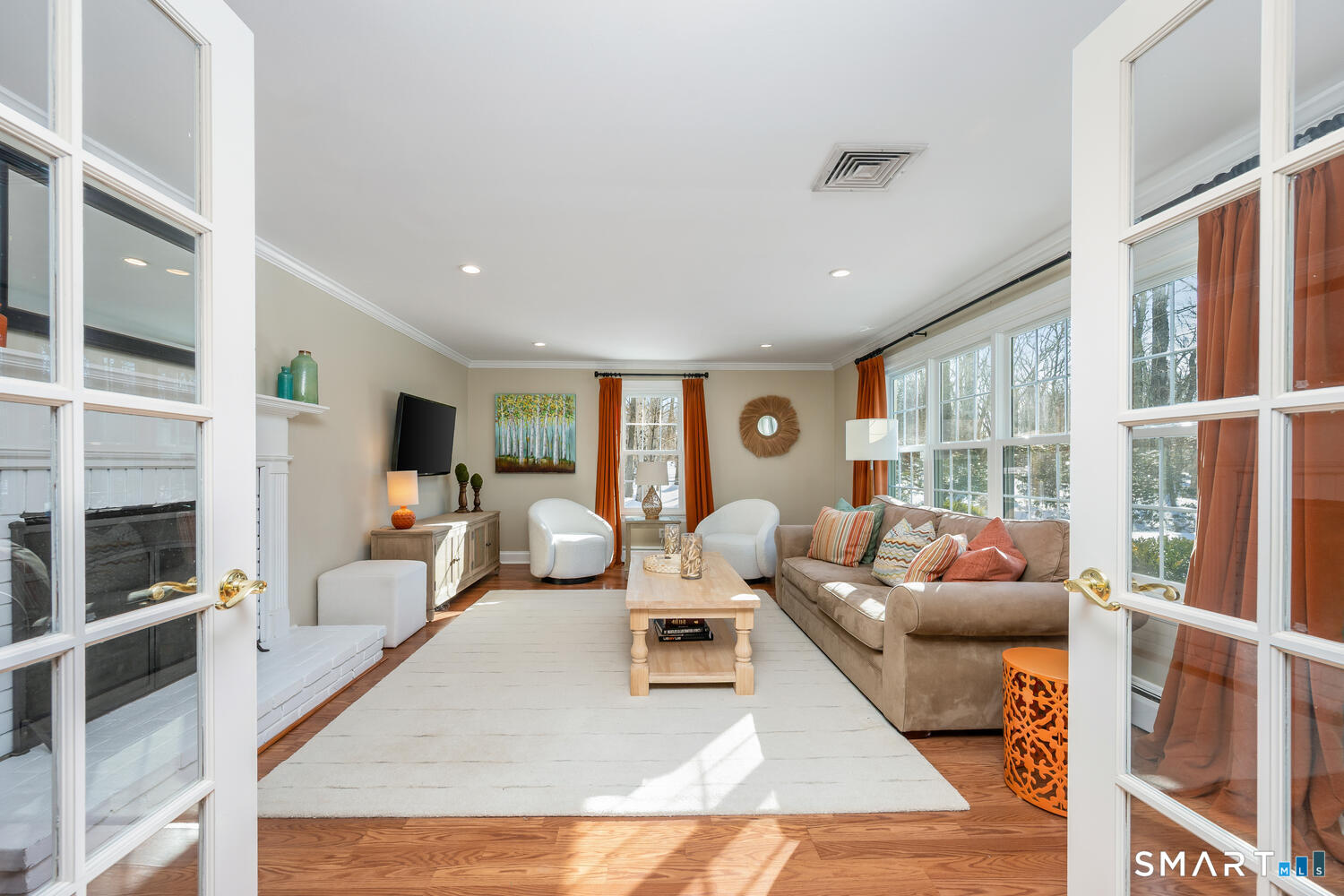 45 Ledgewood Drive