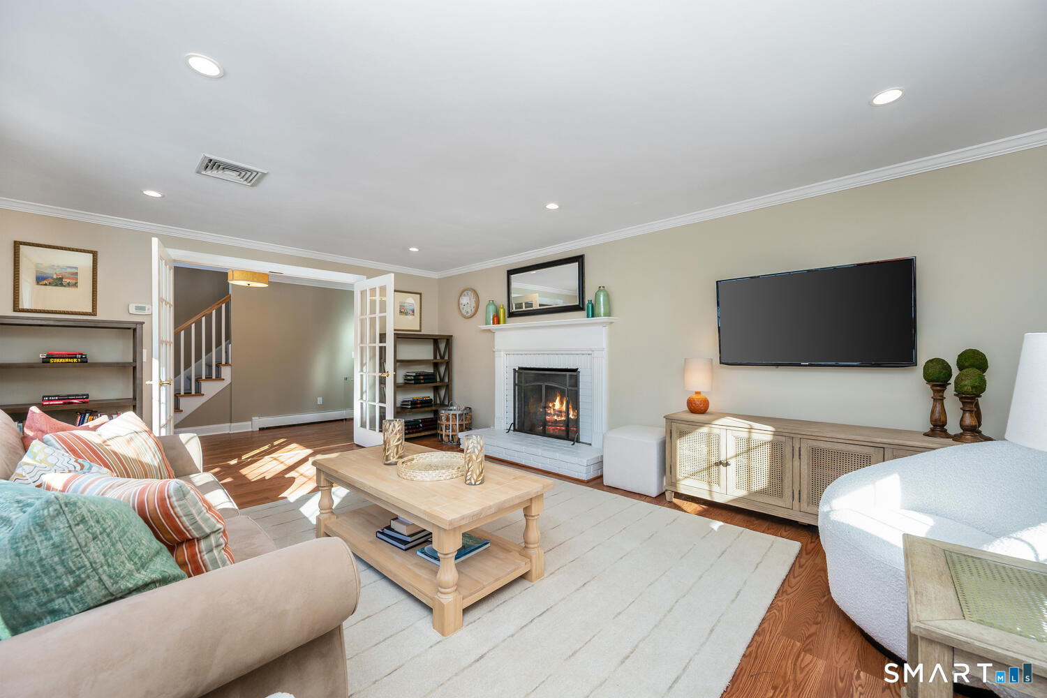 45 Ledgewood Drive