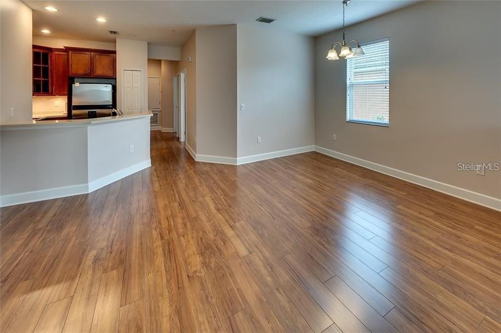 8078 MOONSTONE DR #17-201