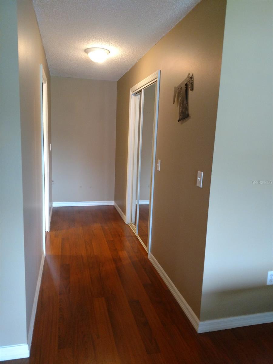 24 N CORAL REEF CT N