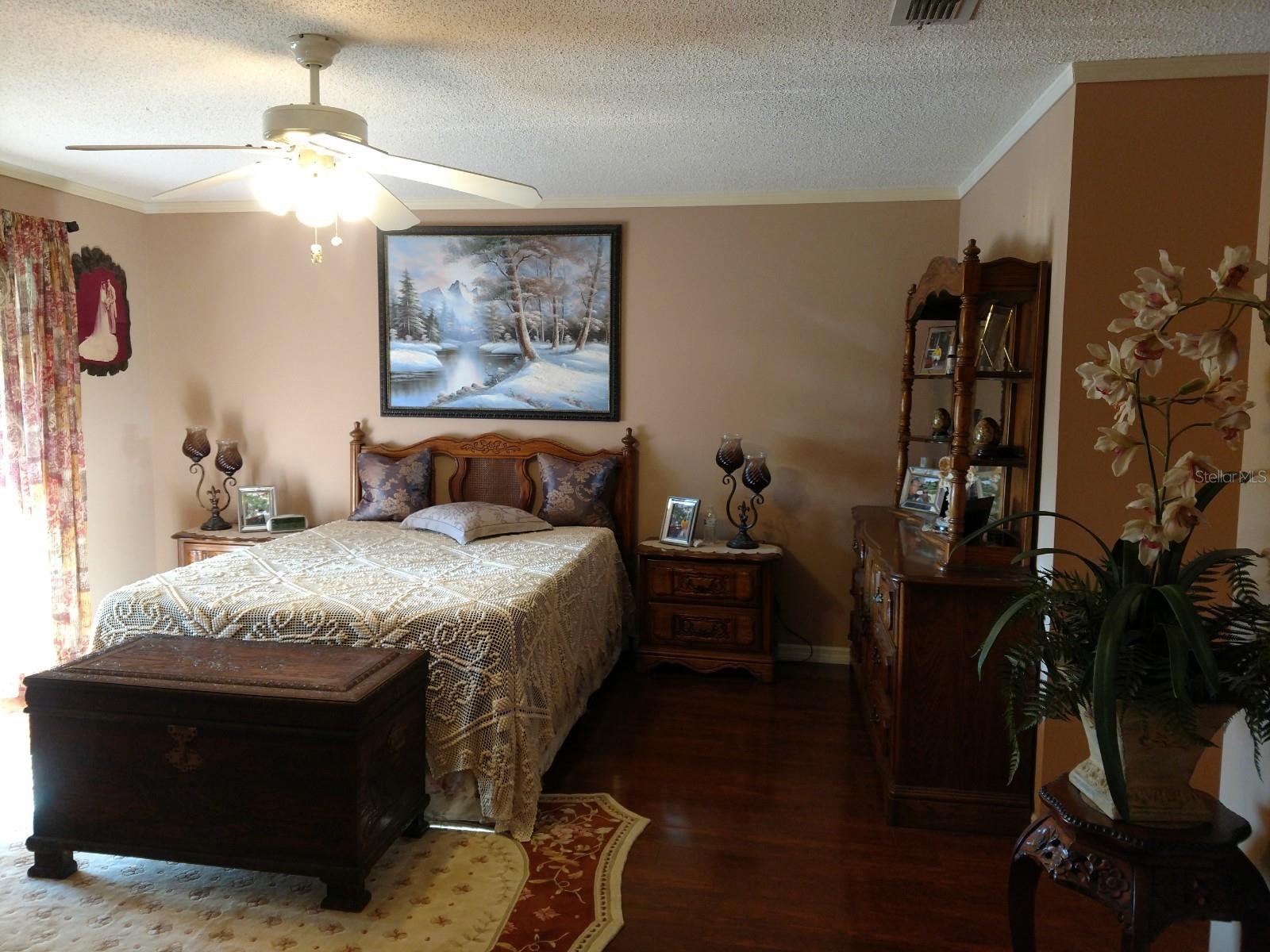 24 N CORAL REEF CT N