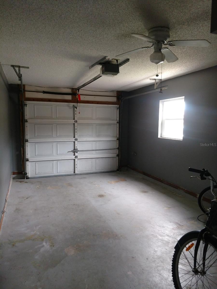 24 N CORAL REEF CT N