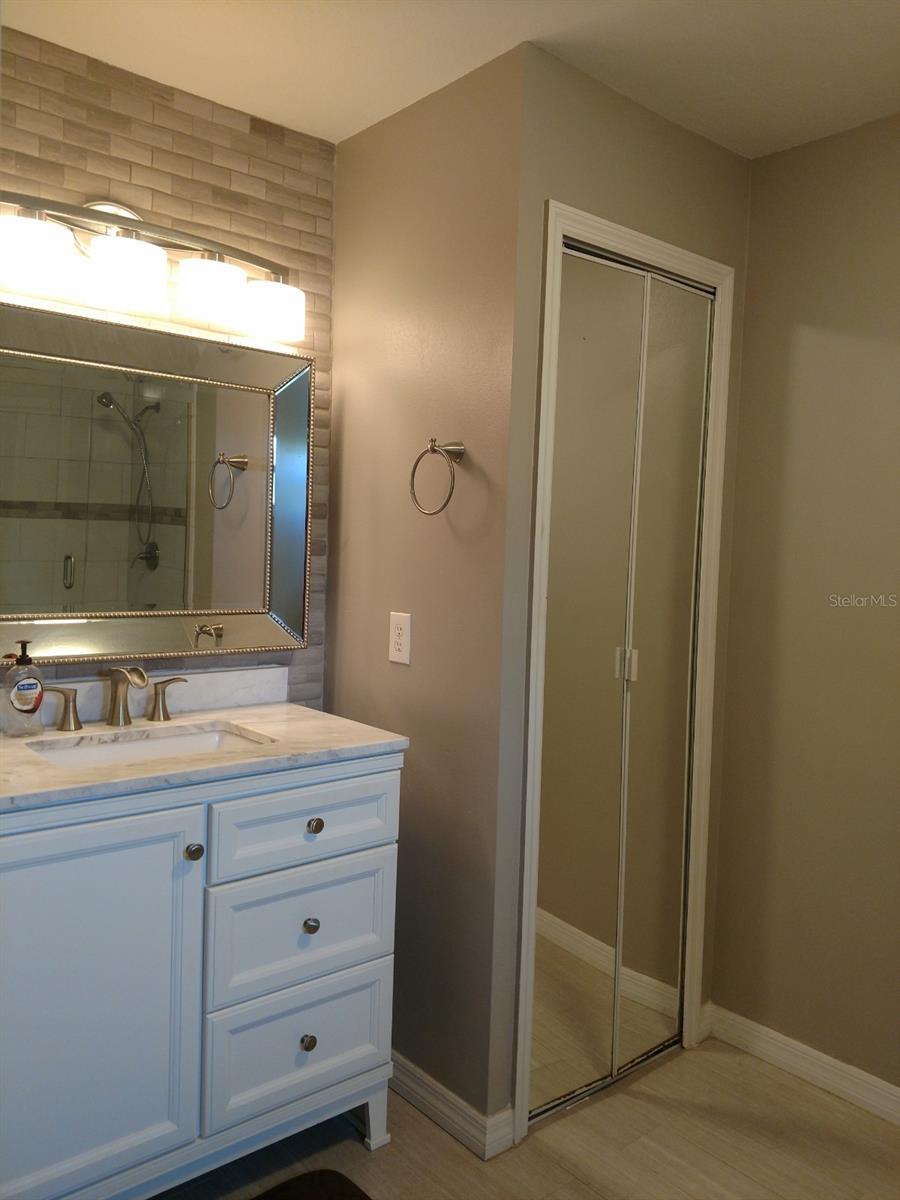 24 N CORAL REEF CT N