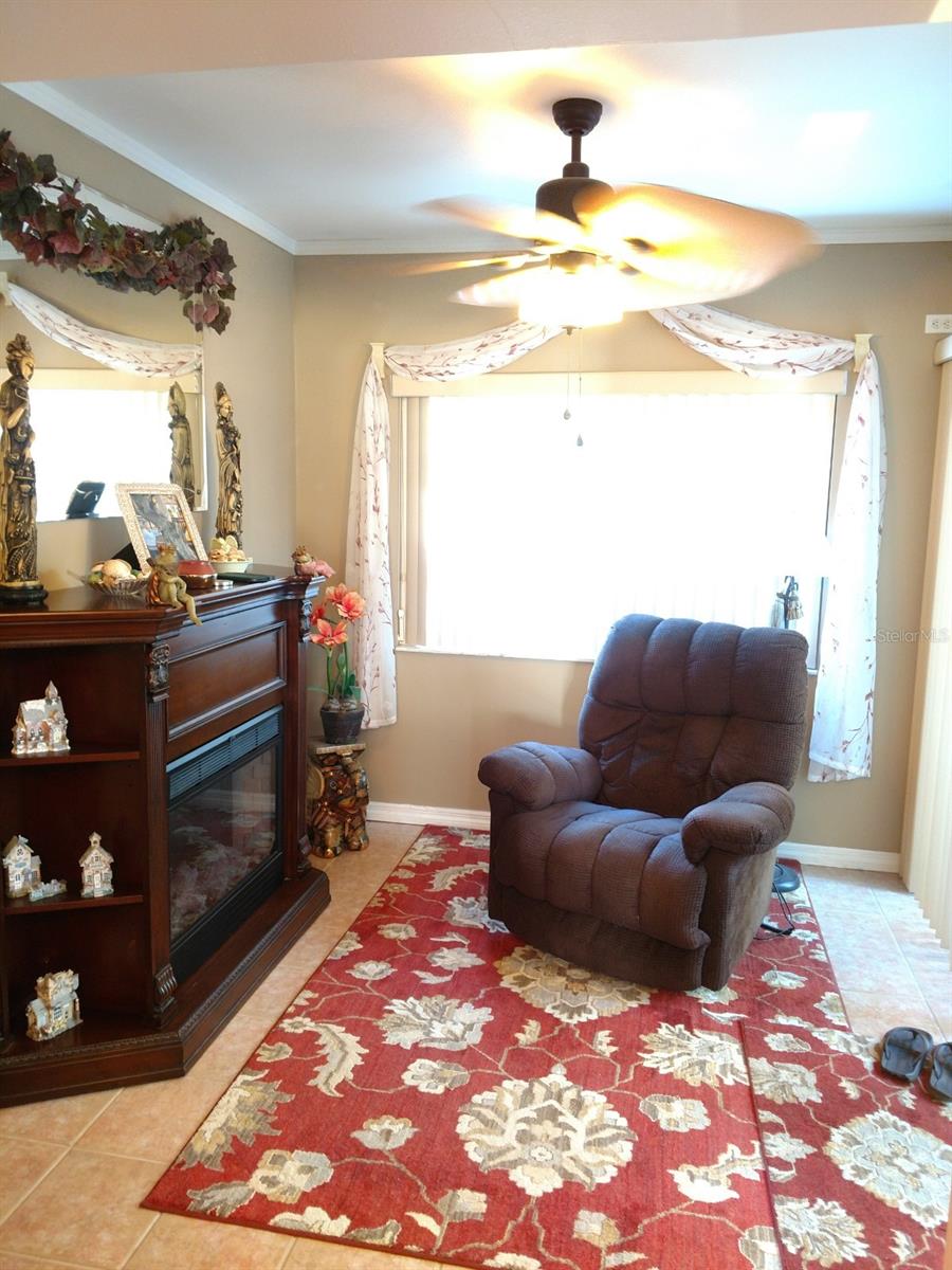 24 N CORAL REEF CT N