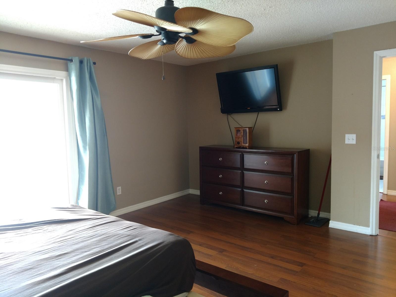 24 N CORAL REEF CT N