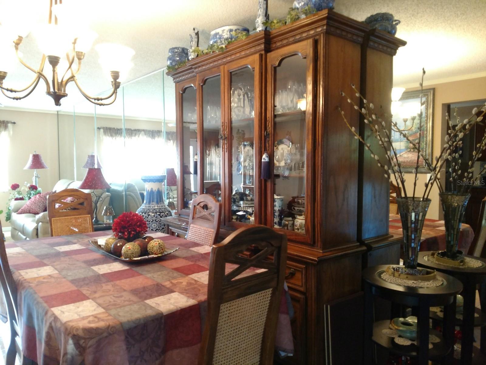 24 N CORAL REEF CT N