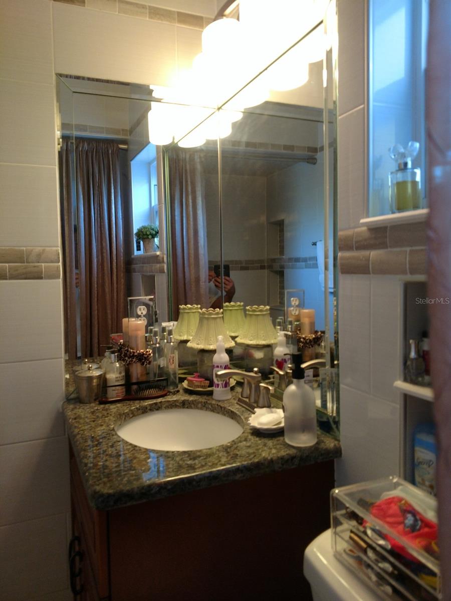 24 N CORAL REEF CT N