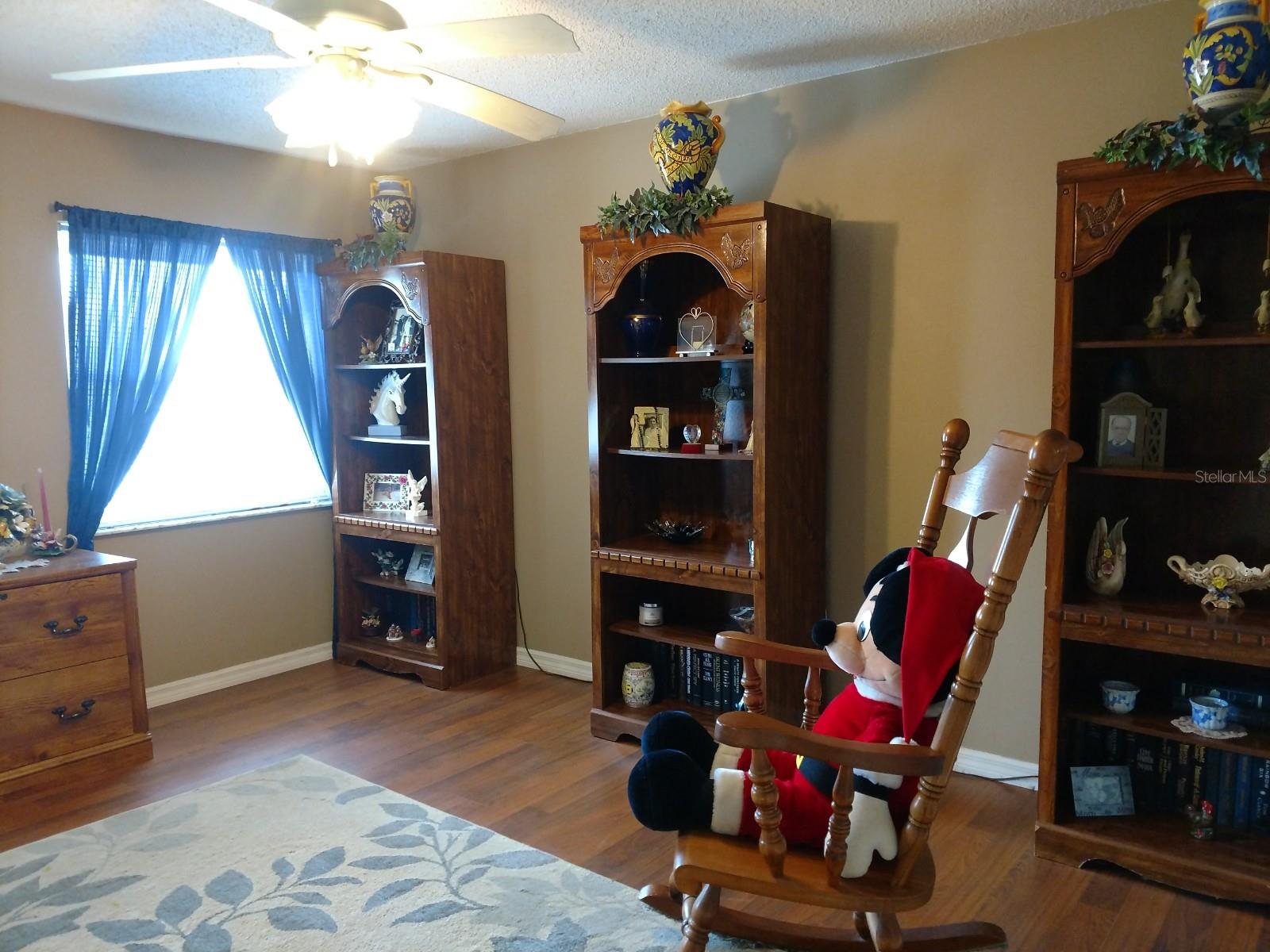 24 N CORAL REEF CT N