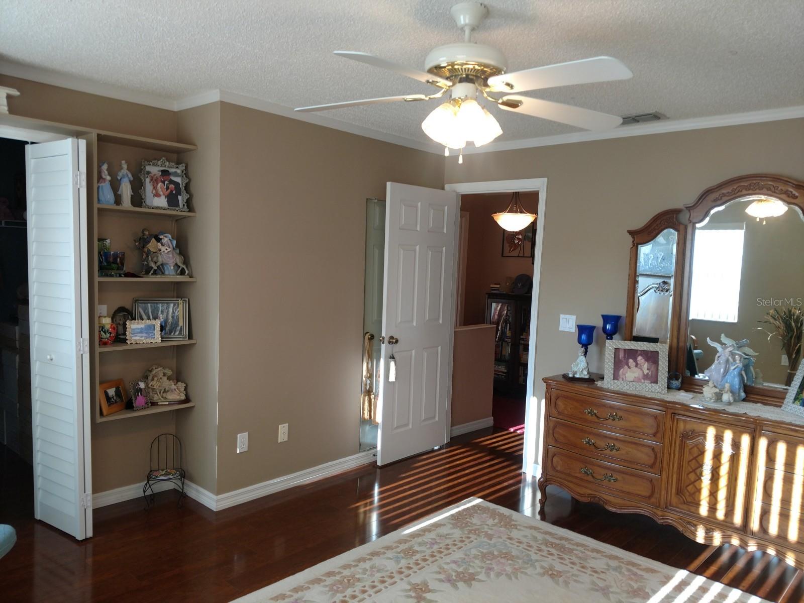 24 N CORAL REEF CT N