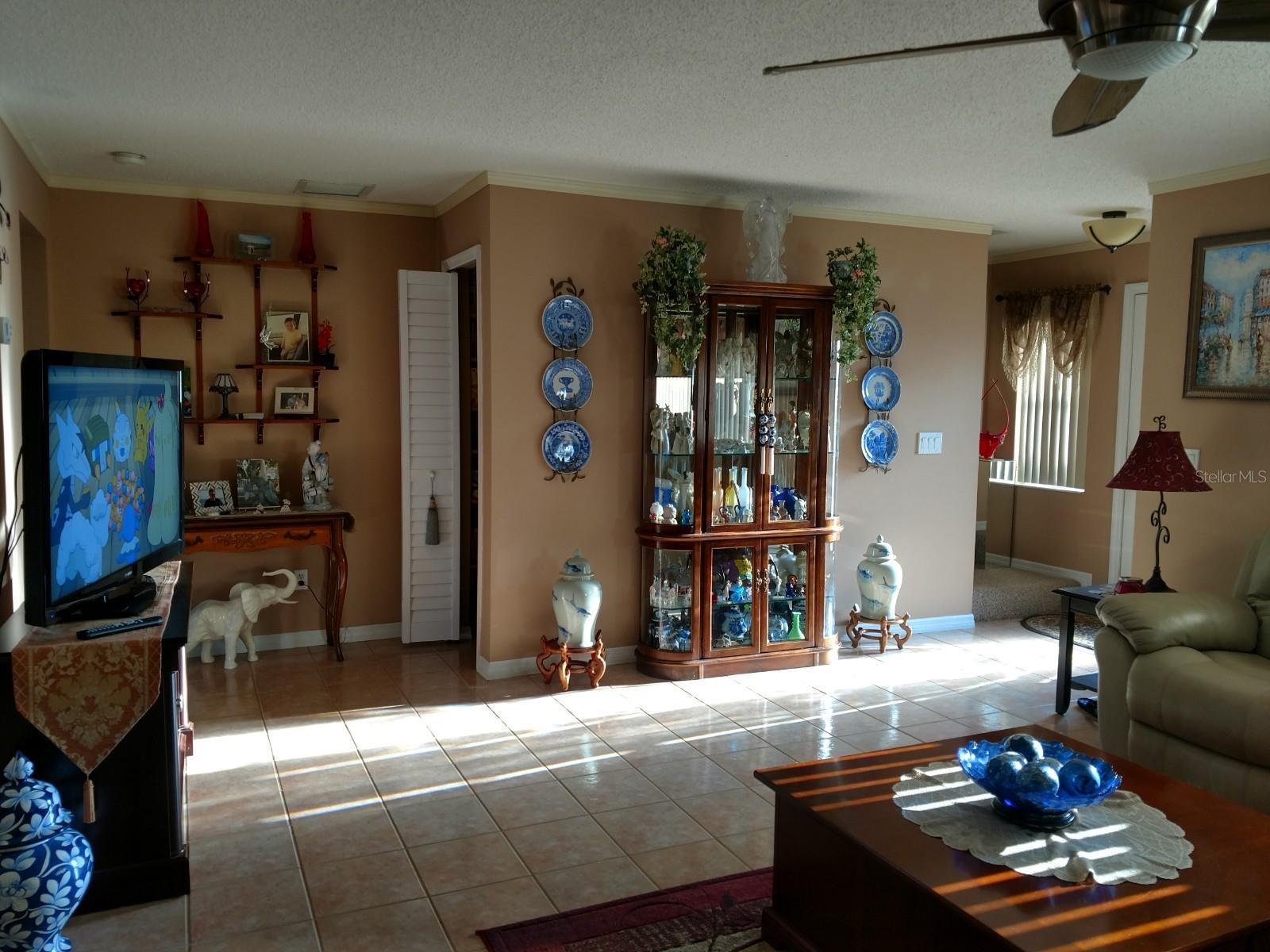 24 N CORAL REEF CT N