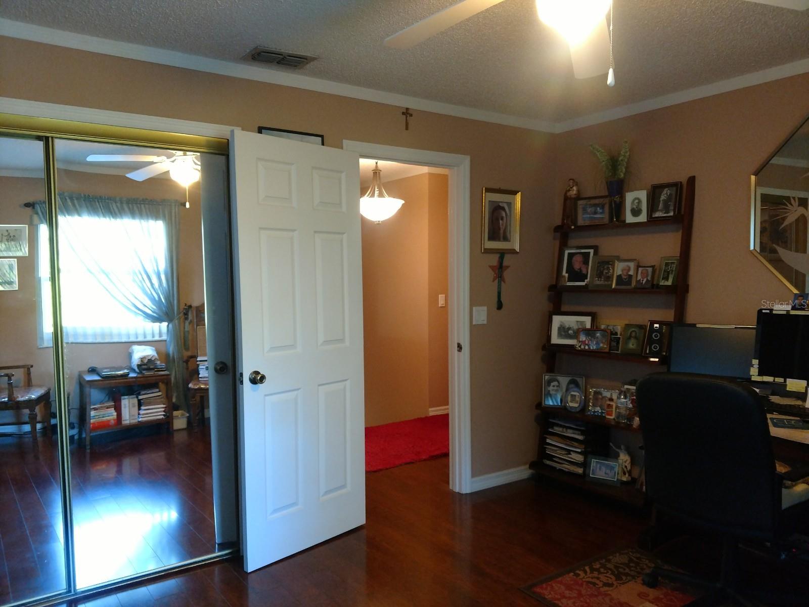 24 N CORAL REEF CT N