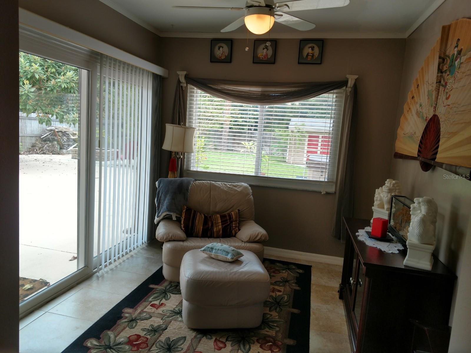 24 N CORAL REEF CT N
