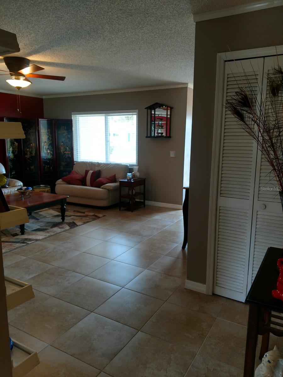 24 N CORAL REEF CT N