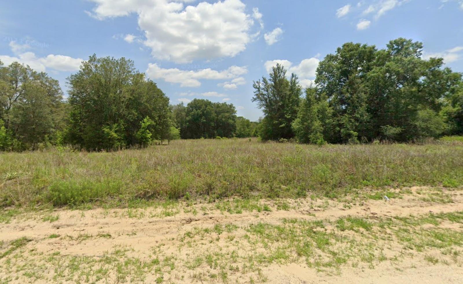 444 E PARKER LOOP
