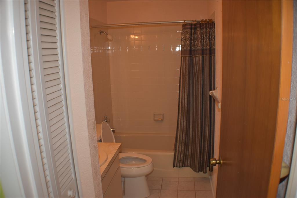 4270 KINGSTON CT