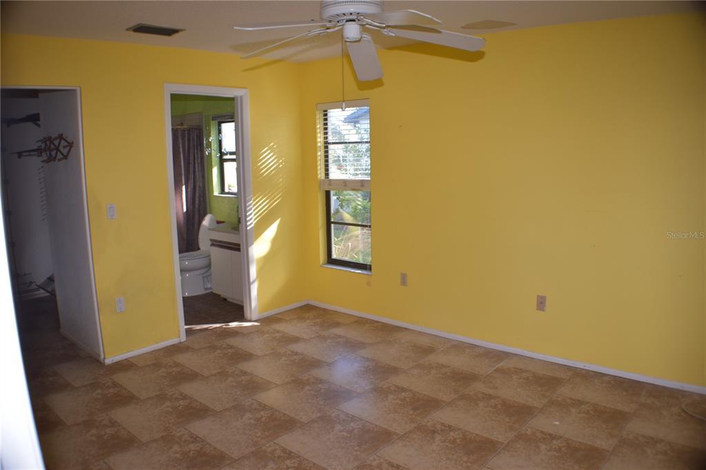 4270 KINGSTON CT
