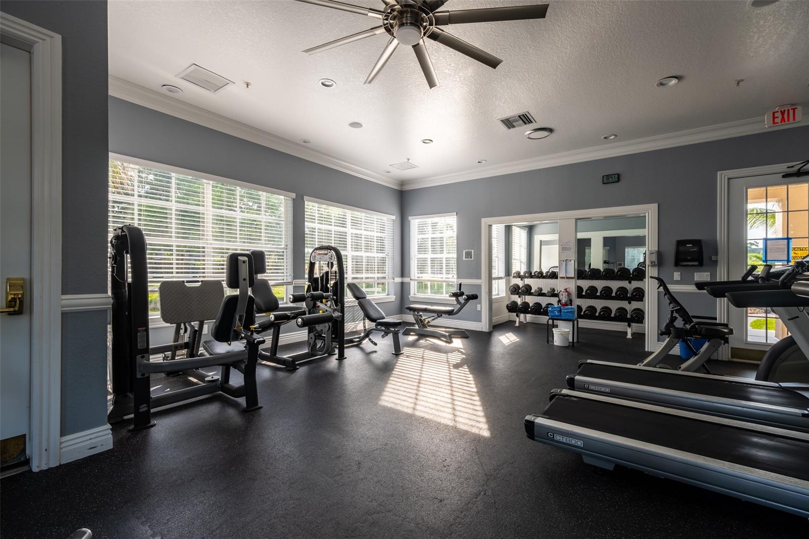 940 Village TRAIL Unit: 9-303