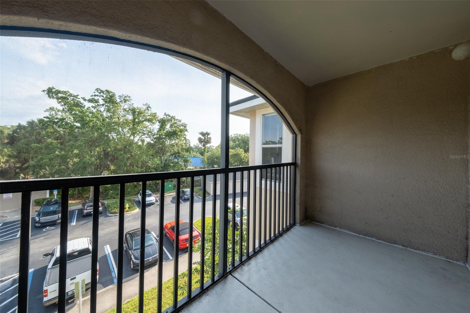 940 Village TRAIL Unit: 9-303