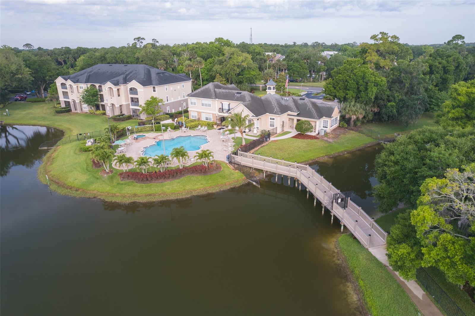940 Village TRAIL Unit: 9-303