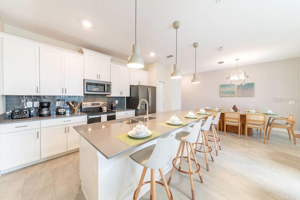 8971 CABOT CLIFFS DR