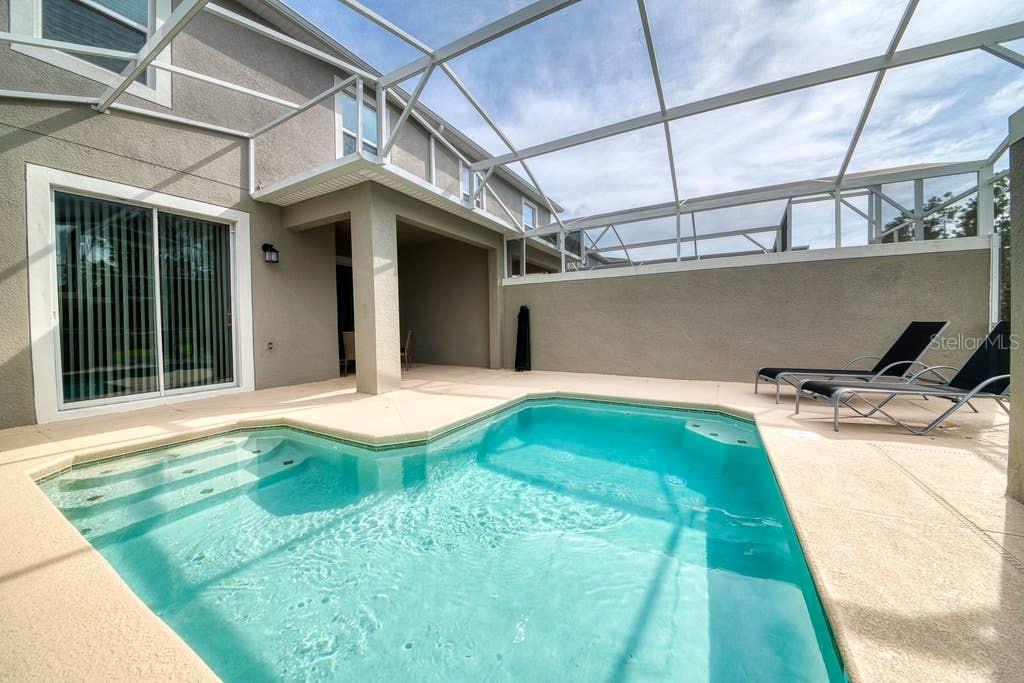 8971 CABOT CLIFFS DR