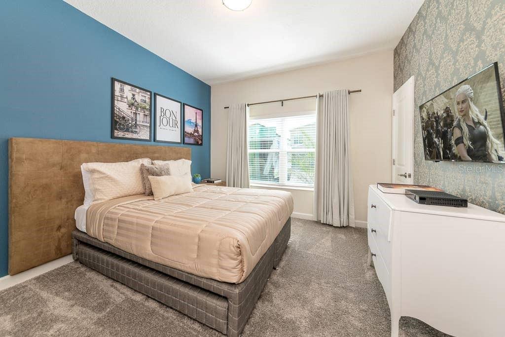 8971 CABOT CLIFFS DR