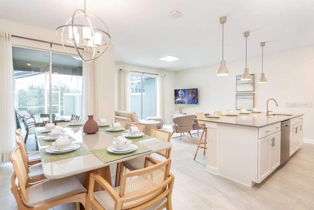 8971 CABOT CLIFFS DR