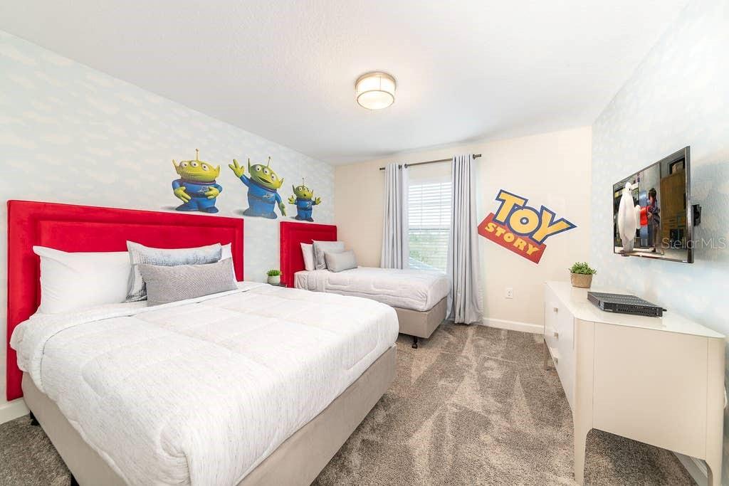 8971 CABOT CLIFFS DR