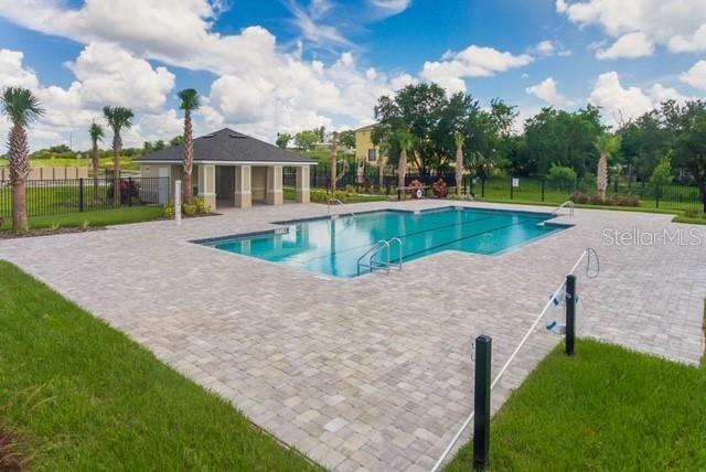 461 MADISON DR