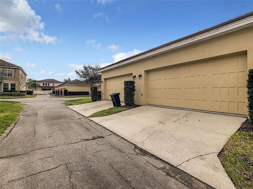 11255 GRANDER DR