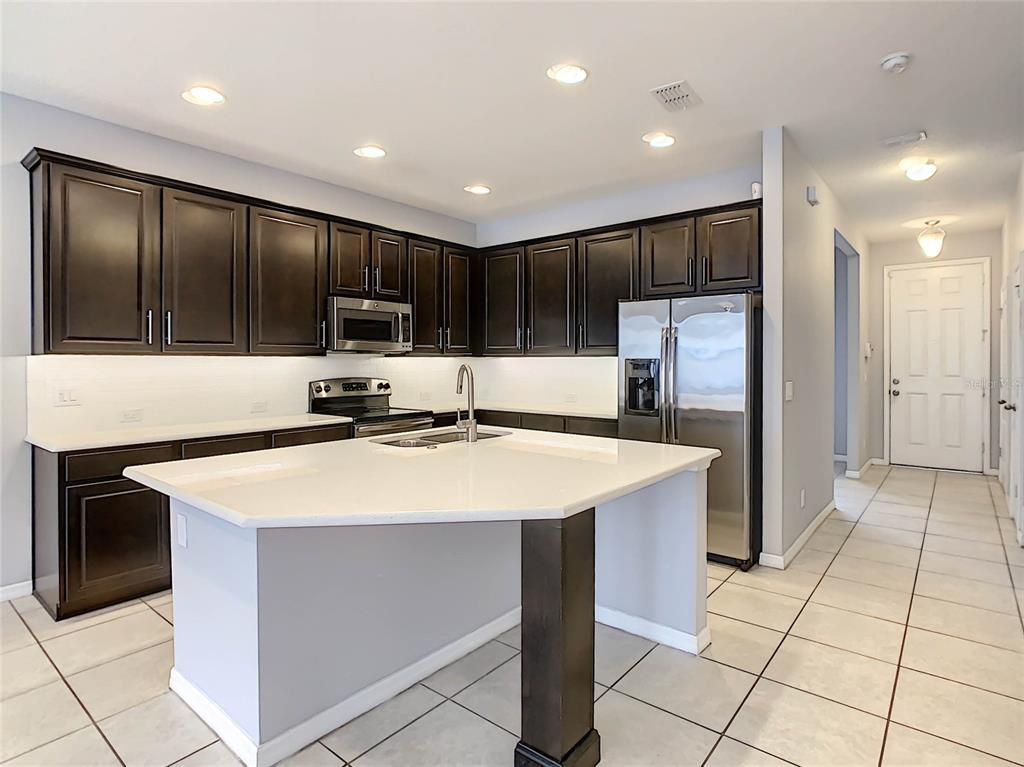 11255 GRANDER DR