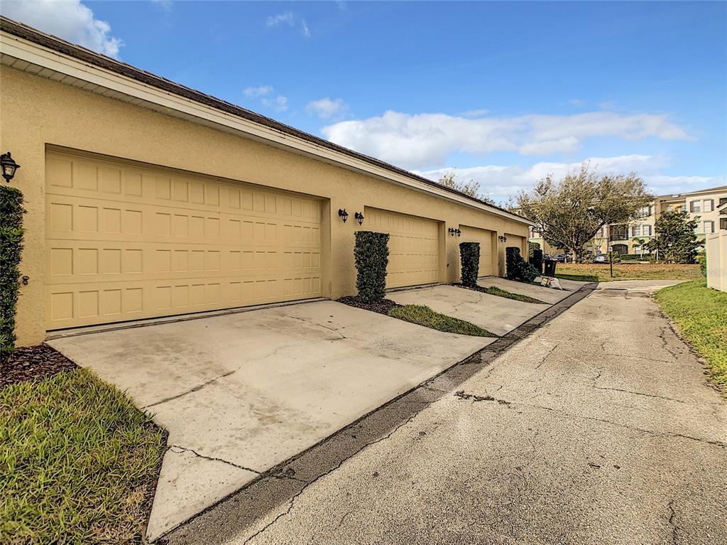 11255 GRANDER DR