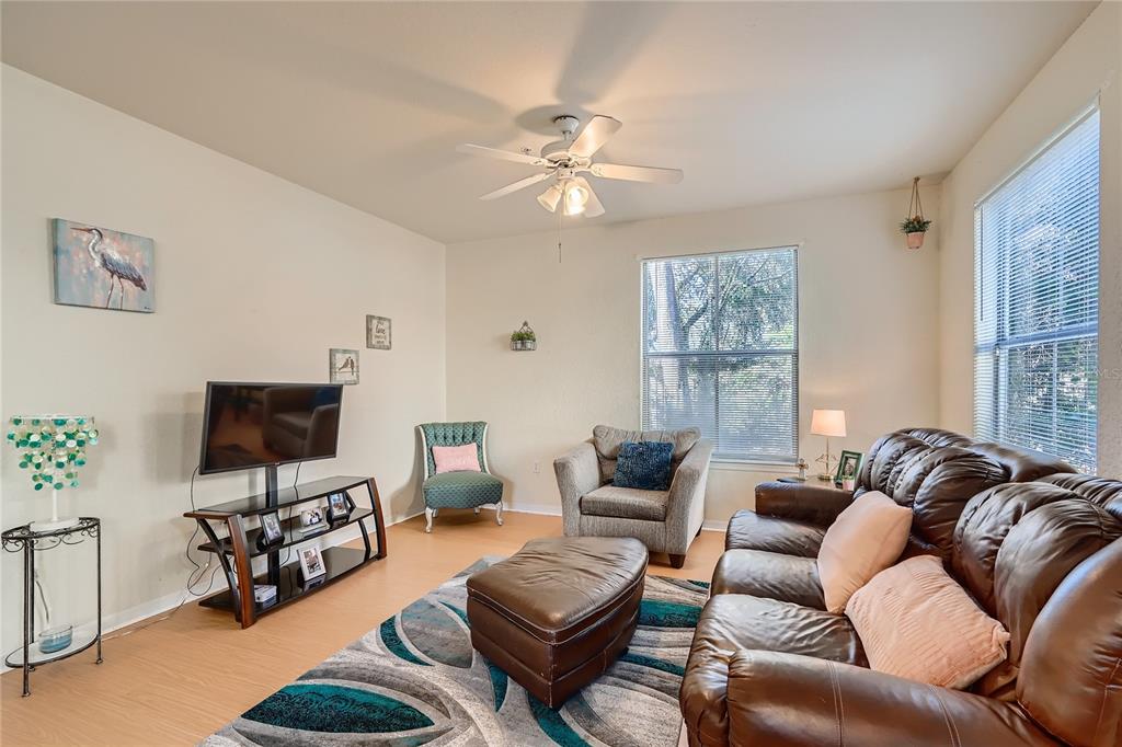 6017 WESTGATE DR #913
