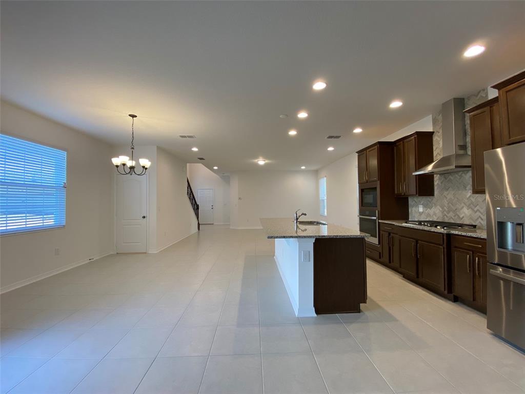 17047 WYNFORD LN
