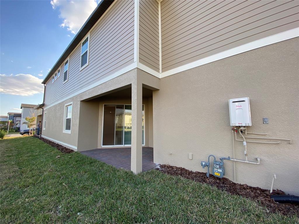 17047 WYNFORD LN