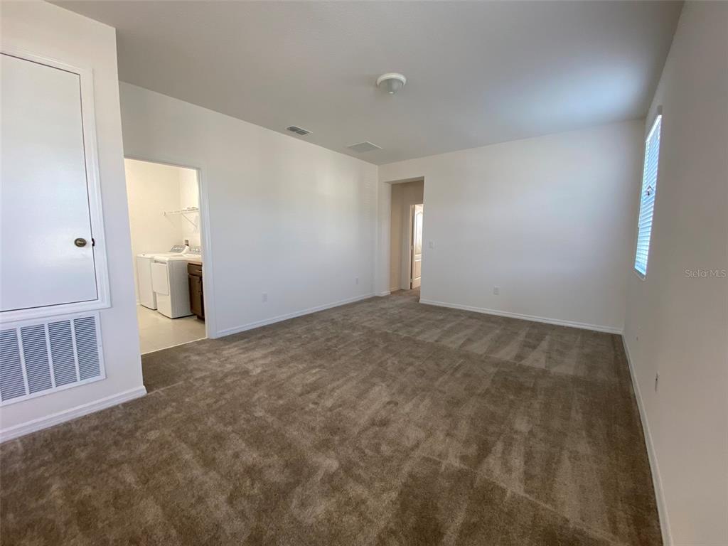 17047 WYNFORD LN