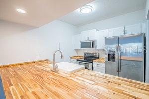 946 TENNIS WAY #3186