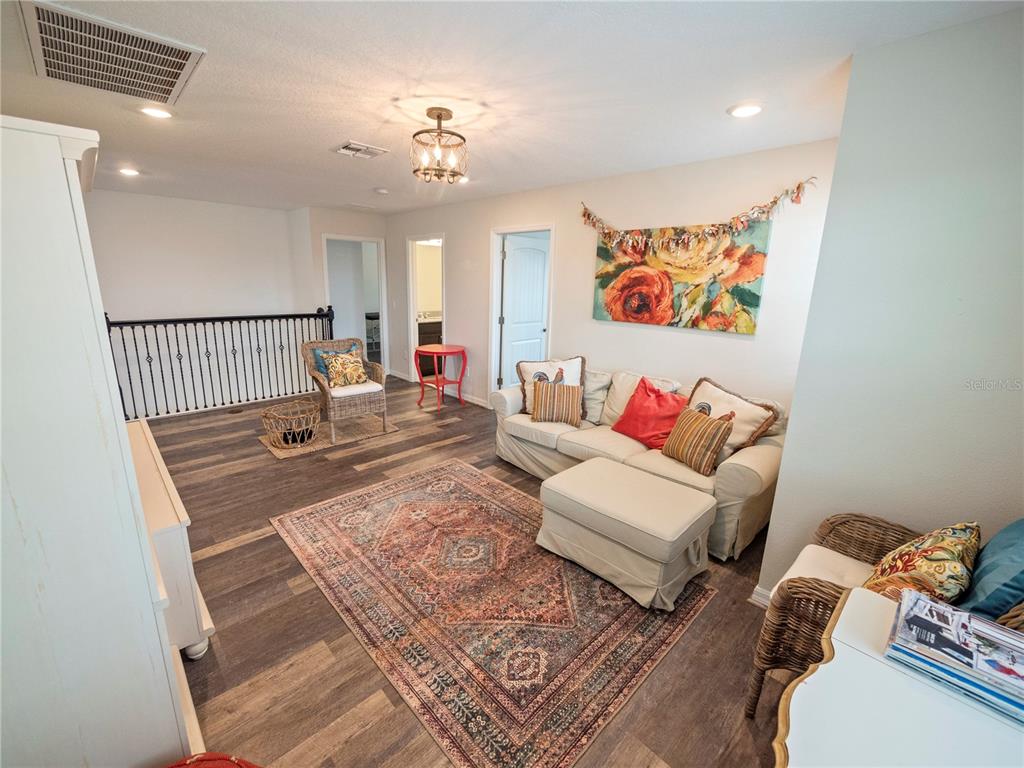 5287 WHITE BLOSSOM CIR
