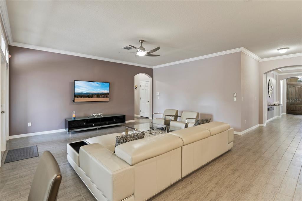 11918 OTTERBROOKE TRL