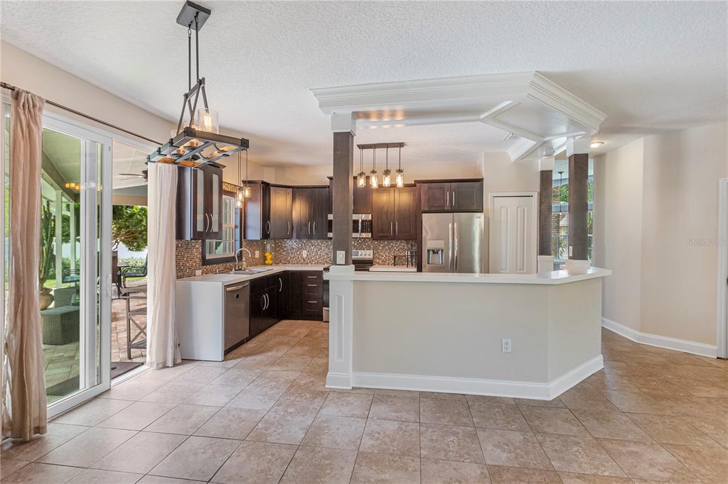 2701 GRETAGREEN CT