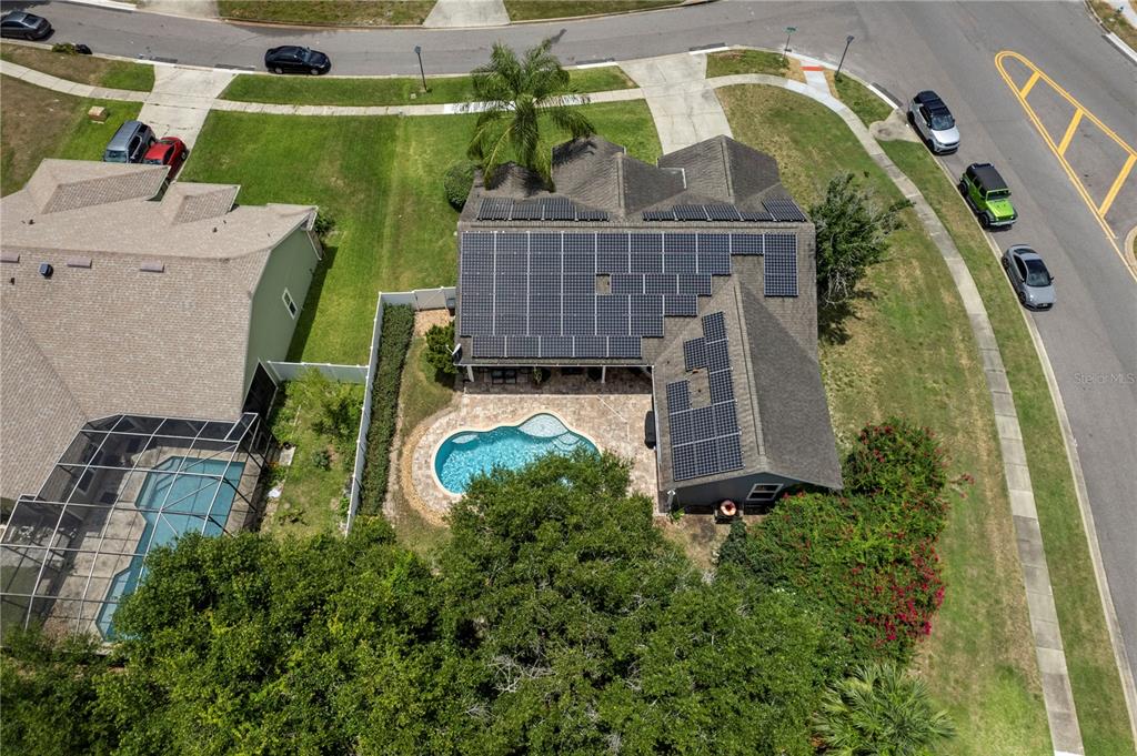 2701 GRETAGREEN CT