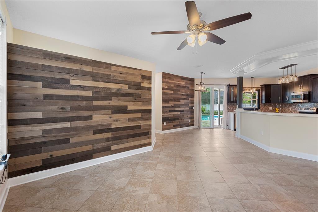 2701 GRETAGREEN CT