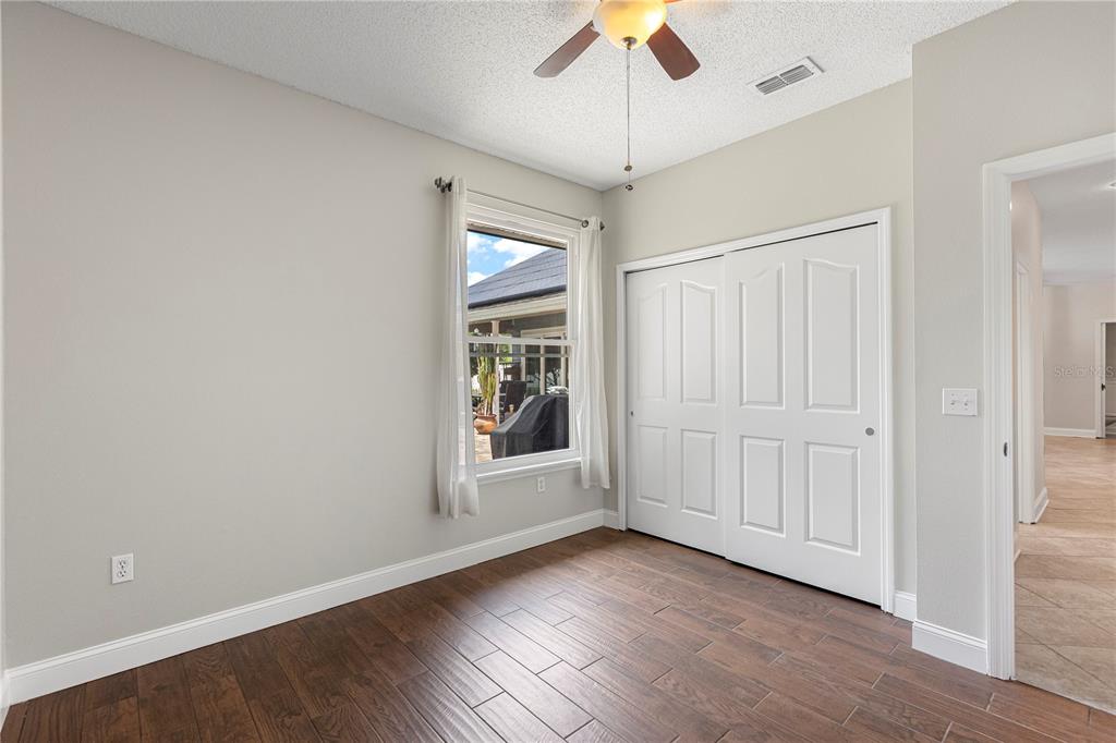 2701 GRETAGREEN CT
