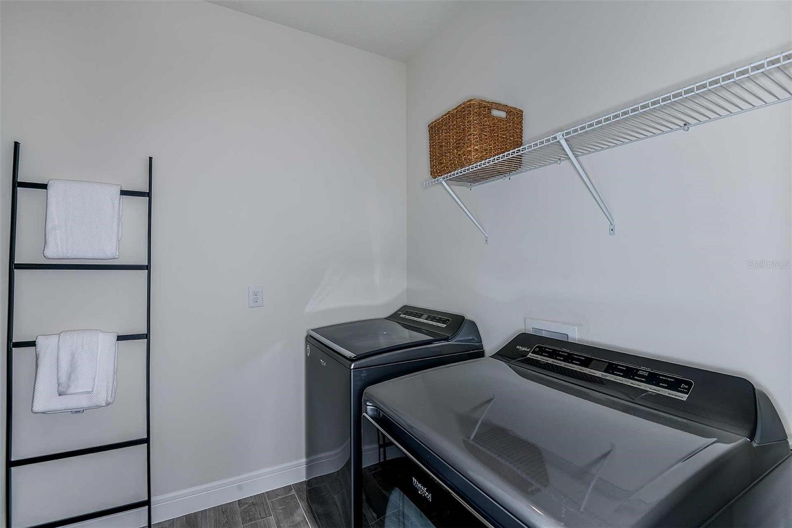 2208 CANOPY TERRACE BLVD