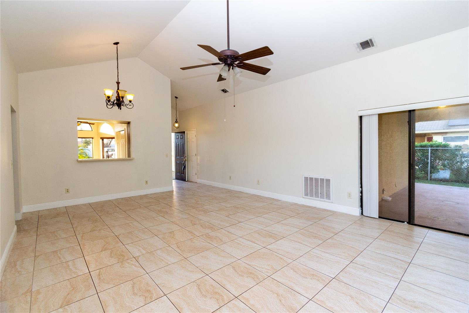 806 VERMONT WOODS LN
