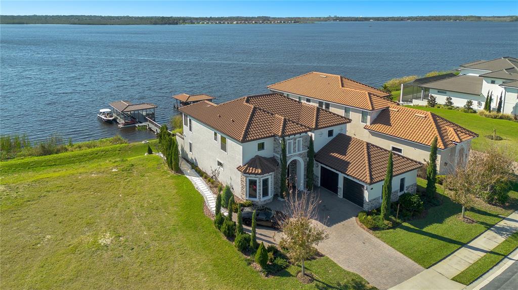 715 WATERFERN TRAIL DRIVE