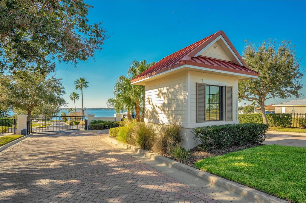 715 WATERFERN TRAIL DRIVE