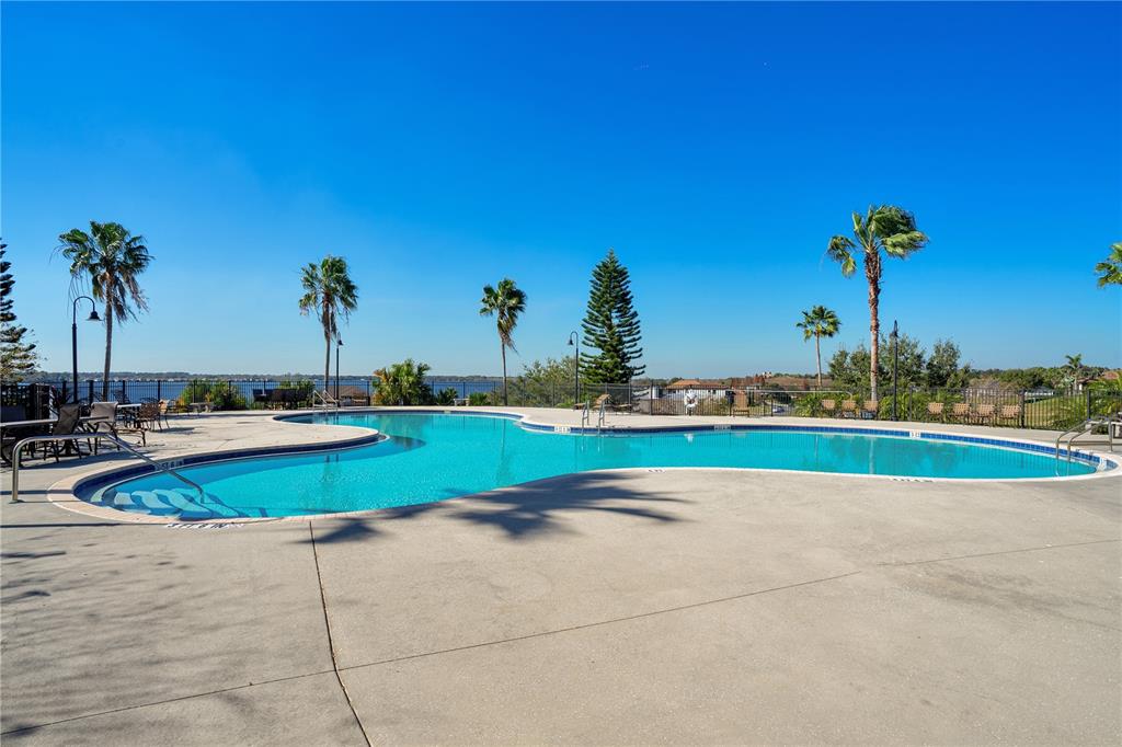 715 WATERFERN TRAIL DRIVE