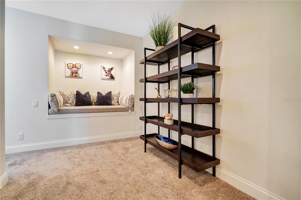 715 WATERFERN TRAIL DRIVE